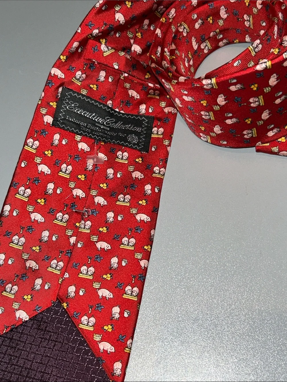 Tom James Executive Collection Red Novelty Pig Print Silk Tie